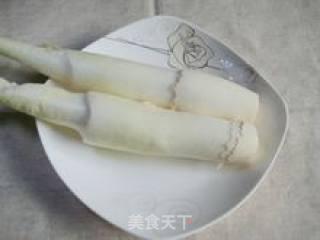 鲜花般的美食----丽花茭白的做法步骤：1