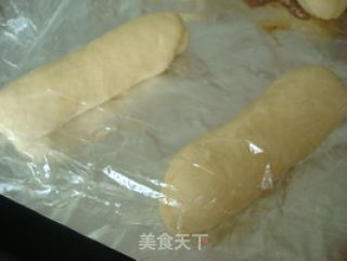 【营养早餐】给你好滋味——金枪鱼沙拉面包的做法步骤：5