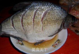 清蒸鱼的做法步骤：2