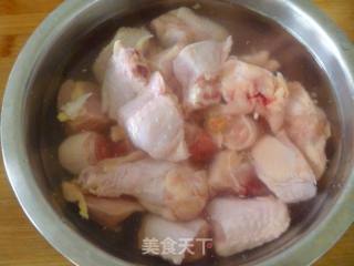 大盘鸡的做法步骤：1