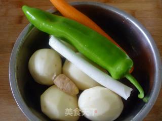 大盘鸡的做法步骤：2
