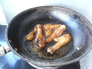 鸭腿炖豆角的做法步骤：6