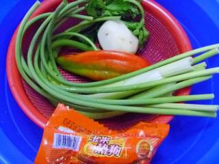 【家庭快手小炒】什锦小炒的做法步骤：1