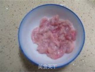 雪菜春笋肉片面疙瘩的做法步骤：3