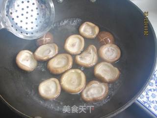 卤香菇的做法步骤：2