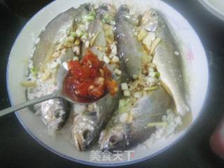 酒酿蒸黄鱼的做法步骤：5