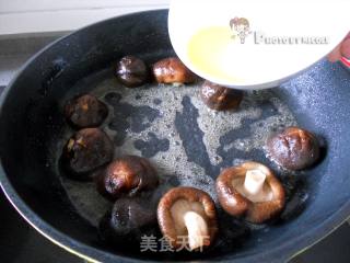 苏式家常菜 —— 浓香醇厚的卤香菇的做法步骤：6