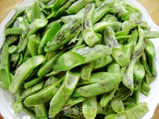 家常菜----香菇豆角的做法步骤：1