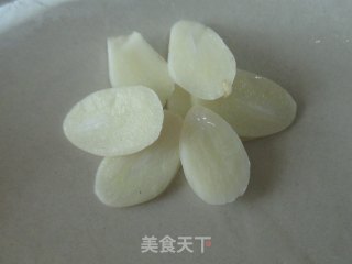 【我也要学点浪漫情调呢】油豆腐炒辣椒的做法步骤：3