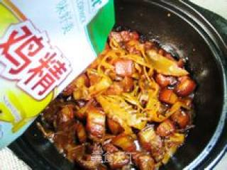 不油不腻—笋干红烧肉的做法步骤：6