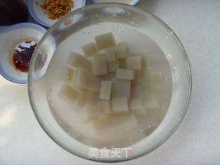 【苏菜】：永和园什锦凉粉的做法步骤：1