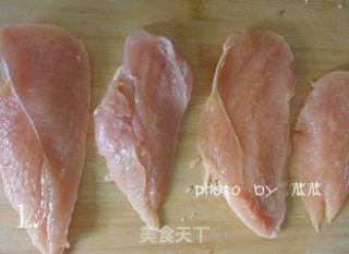 【苏菜】洋葱煎鸡排的做法步骤：1