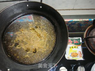 麻油猪血汤的做法步骤：2