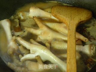 五香凤爪的做法步骤：5