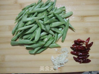 四季豆炒鸡蛋的做法步骤：3