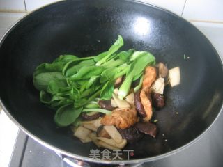 【苏菜】笋菇烧面筋的做法步骤：8