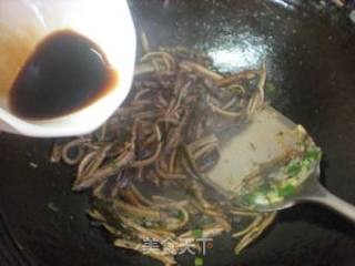 苏菜—洋葱炒鳝丝的做法步骤：6