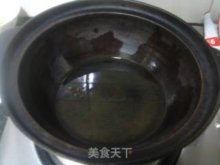 啫啫鸡煲的做法步骤：4