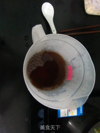 冰镇酸梅汤的做法步骤：3