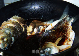 鲜美异常的西湖醋鱼的做法步骤：13