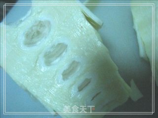 苦笋炒卤舌的做法步骤：3