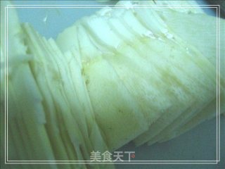 苦笋炒卤舌的做法步骤：4
