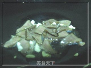苦笋炒卤舌的做法步骤：7