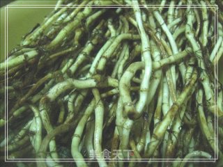 凉拌鱼腥草的做法步骤：1