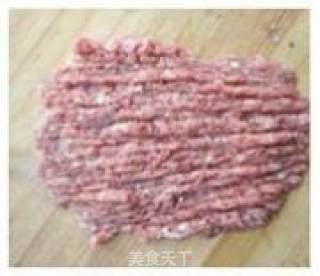 【浙菜】煎小肉饼的做法步骤：1