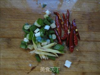 【浙菜】小肉饼烧青菜的做法步骤：2