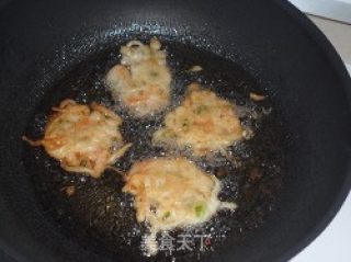美味的炸虾饼的做法步骤：7