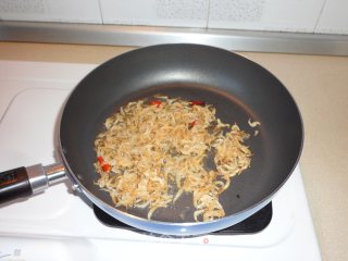 虾皮卷心菜的做法步骤：4