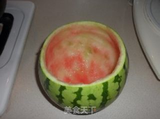 海鲜什烩西瓜盅的做法步骤：1