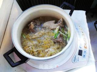 棒骨汆酸菜的做法步骤：7