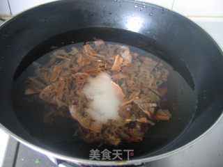 【浙菜】梅干菜笋干卤鸡蛋的做法步骤：5