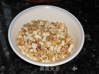五仁金瓜煲的做法步骤：1