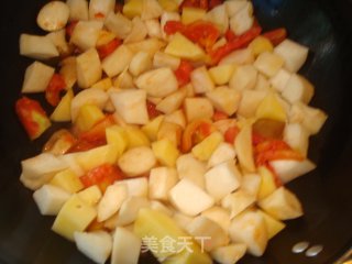 茄汁杏鲍菇炖土豆的做法步骤：5