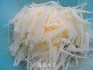 虾卷萝卜丝的做法步骤：5