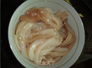 爆炒鱿鱼的做法步骤：2