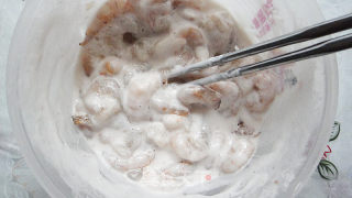 龙井虾仁的做法步骤：5