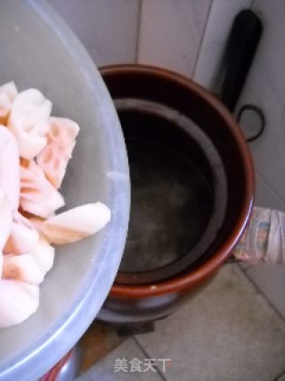 野藕煨牛肉的做法步骤：9