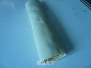 豆皮肉卷的做法步骤：3