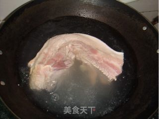 【浙菜】-----『东坡肉』的做法步骤：1