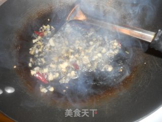 韭菜炒螺丝的做法步骤：5