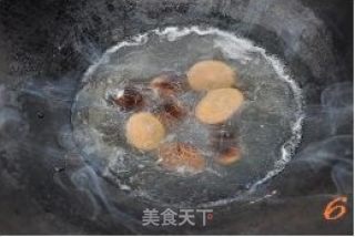 丝瓜紫菜香菇咸蛋汤的做法步骤：6