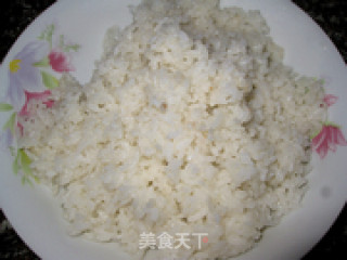 茄汁虾仁炒饭的做法步骤：5