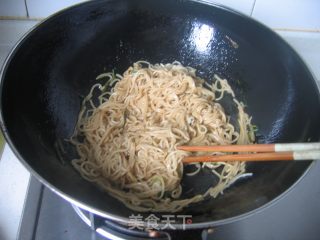 【浙菜】葱油拌面的做法步骤：7