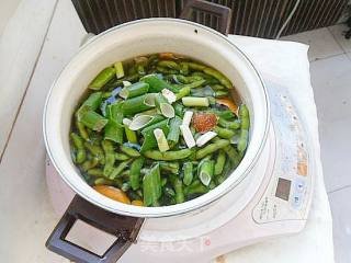 盐水毛豆----健康零食、下酒佳肴的做法步骤：3