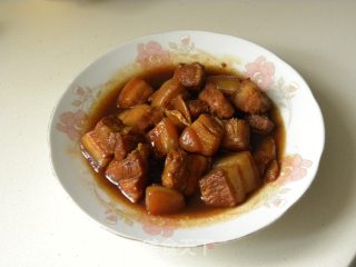家传红烧肉的做法步骤：4