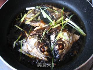 【浙菜】鱼头也美味—红烧下巴的做法步骤：6